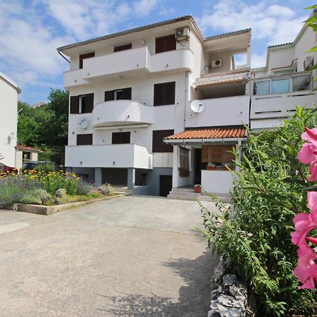 Apartments Karamarko บัชกา ภายนอก รูปภาพ