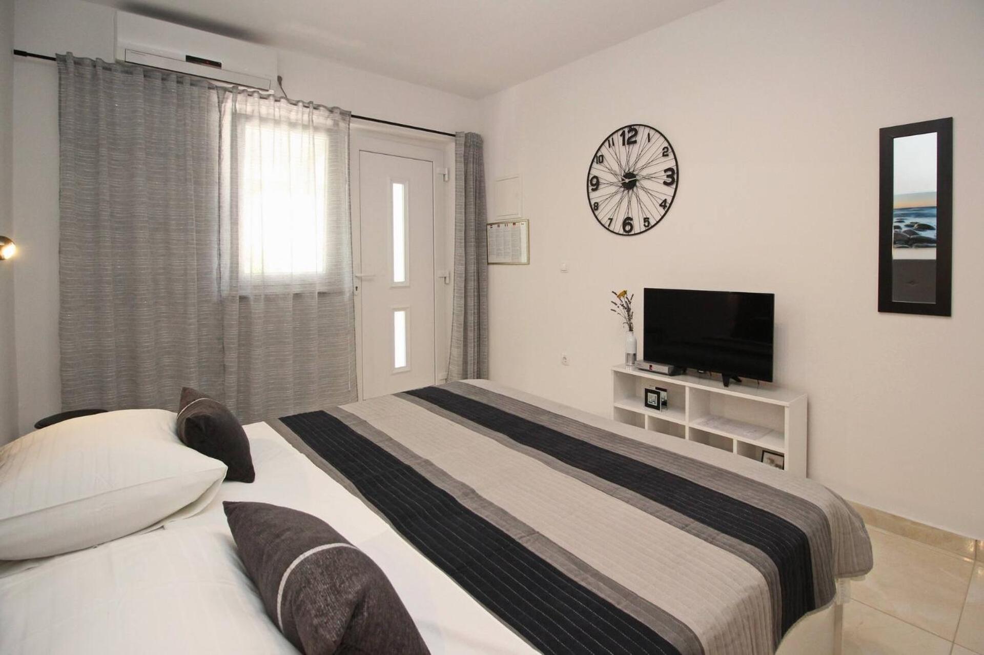 Apartments Karamarko บัชกา ภายนอก รูปภาพ