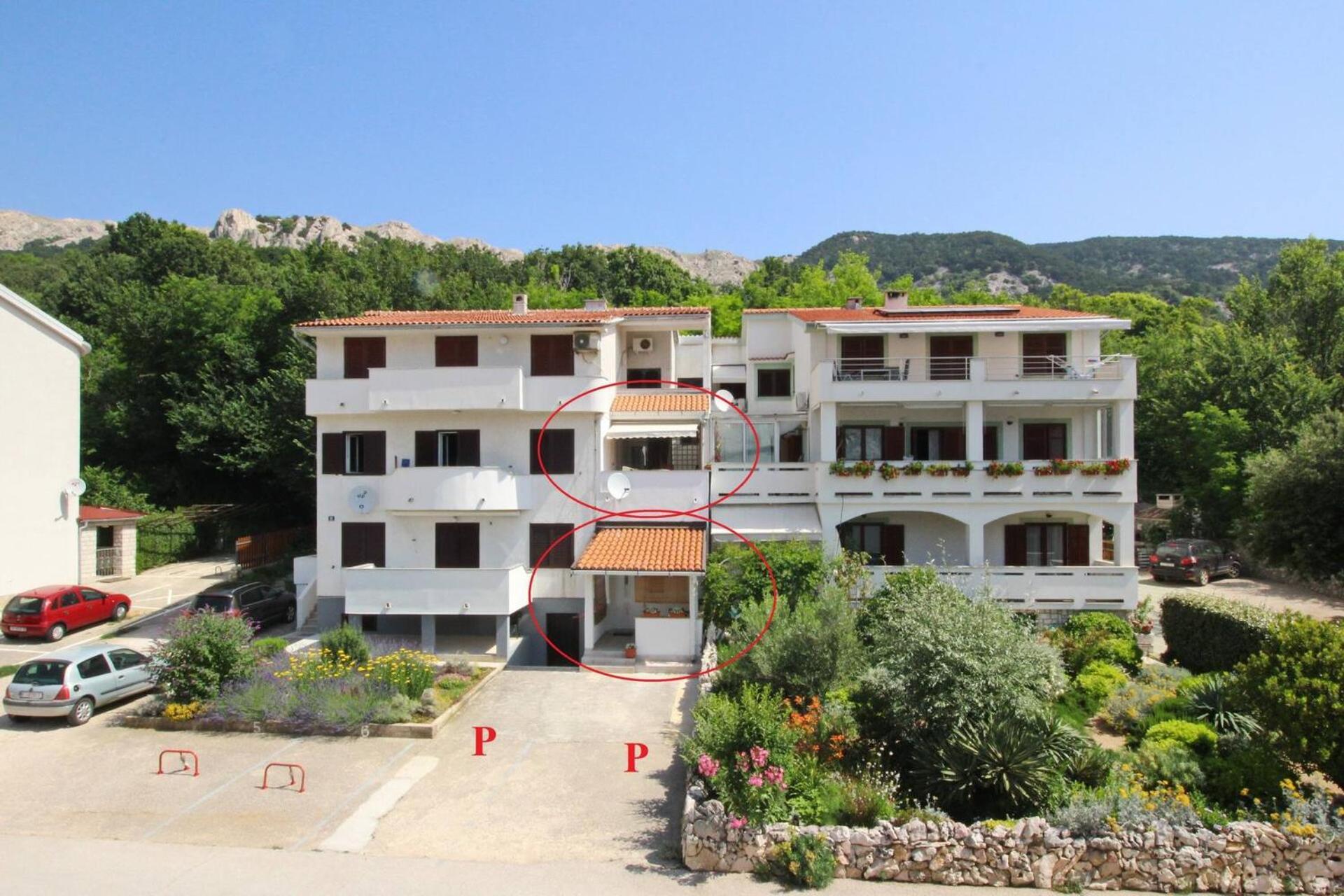 Apartments Karamarko บัชกา ภายนอก รูปภาพ