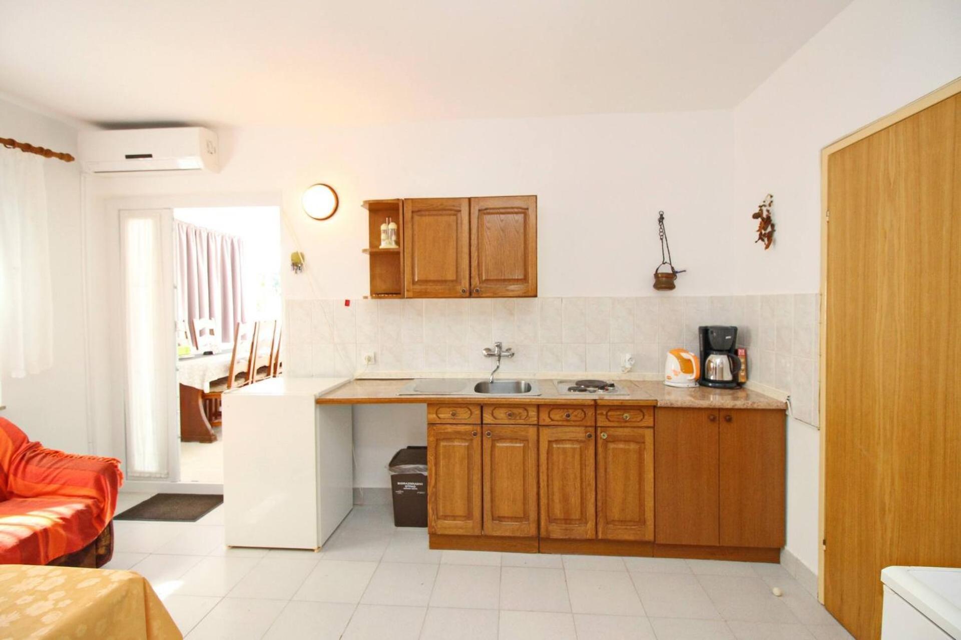 Apartments Karamarko บัชกา ภายนอก รูปภาพ