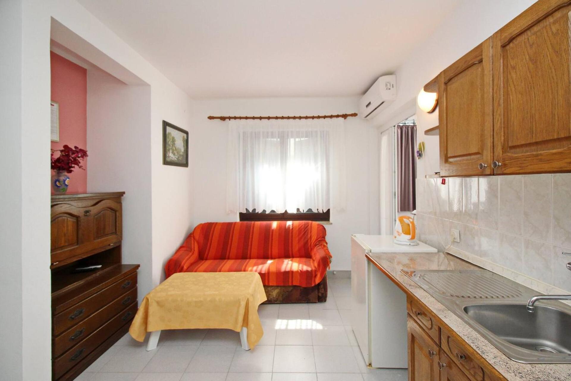 Apartments Karamarko บัชกา ภายนอก รูปภาพ